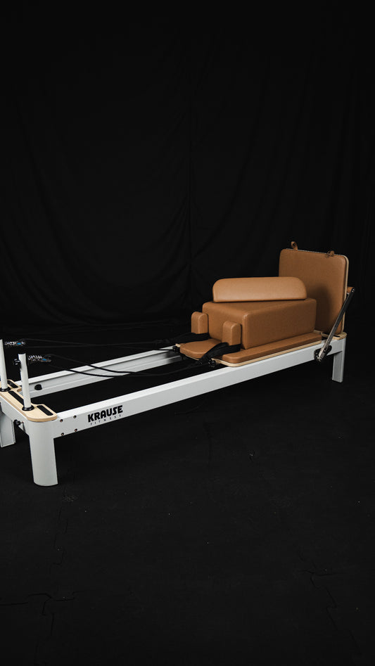 REFORMER METALOWY KRAUSE FITNESS KARMELOWY